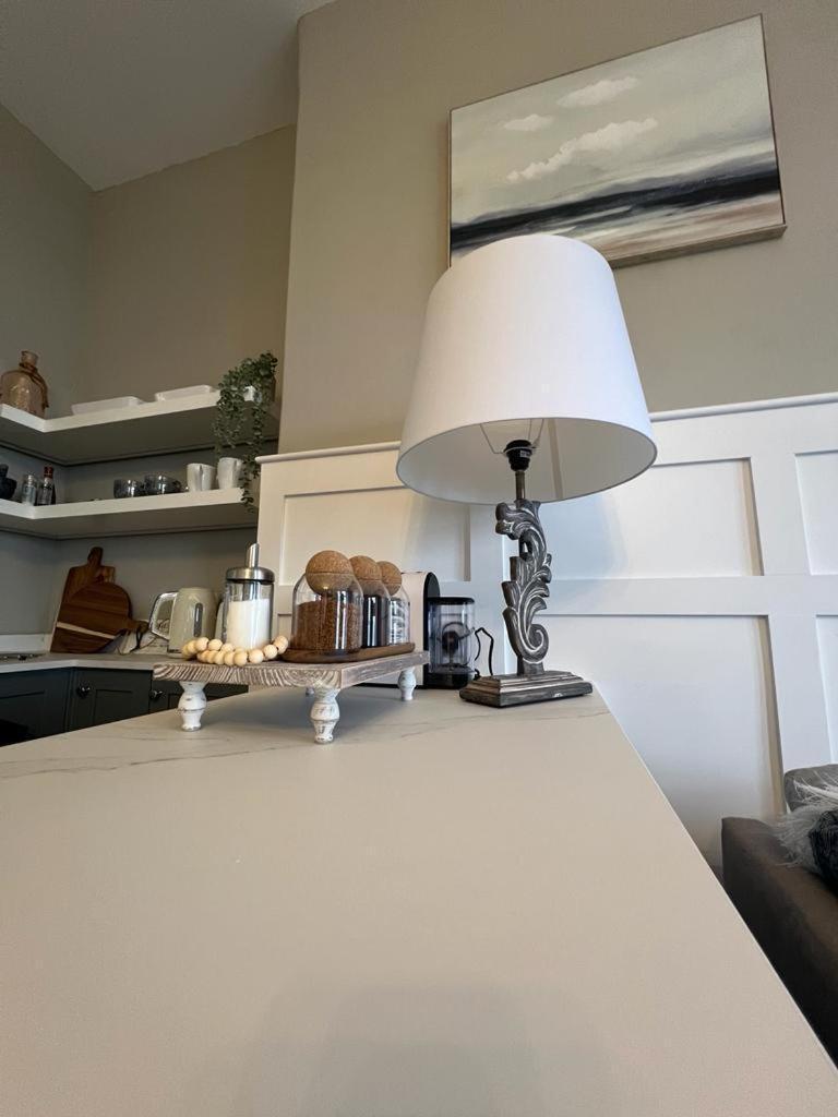 No 6 Lansdowne Apartment Портръш Стая снимка